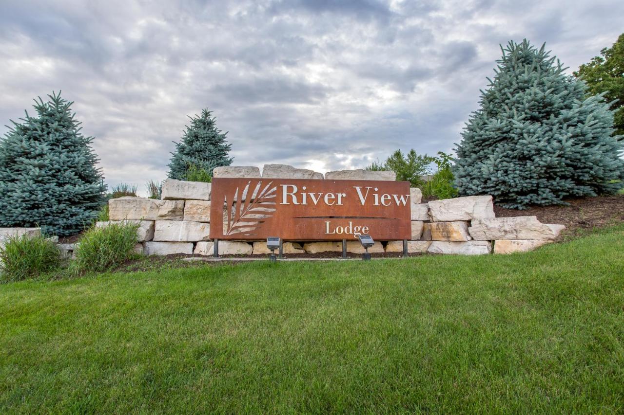River View Lodge Le Claire Ngoại thất bức ảnh
